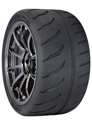 TOYO Proxes R888R 225/45 R15 91 W